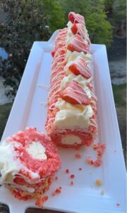Strawberry Shortcake Cheesecake Sushi Rolls Recipe – Your Daily Hit